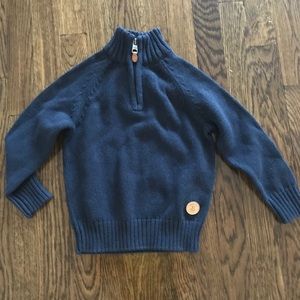 Little boy’s pullover sweater